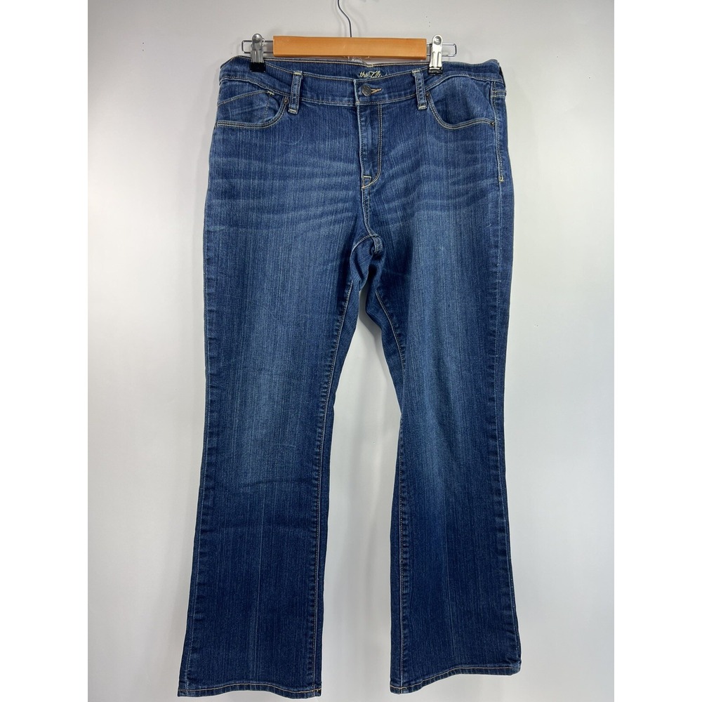Old Navy The Flirt Jeans Women's Size 12 Blue Stretch Bootcut 5 Pocket